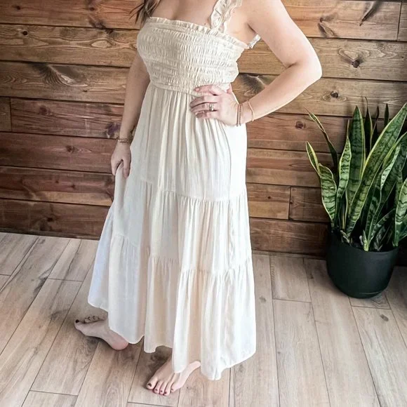 THE SIENNA IVORY DRESS - Picture 10 of 14